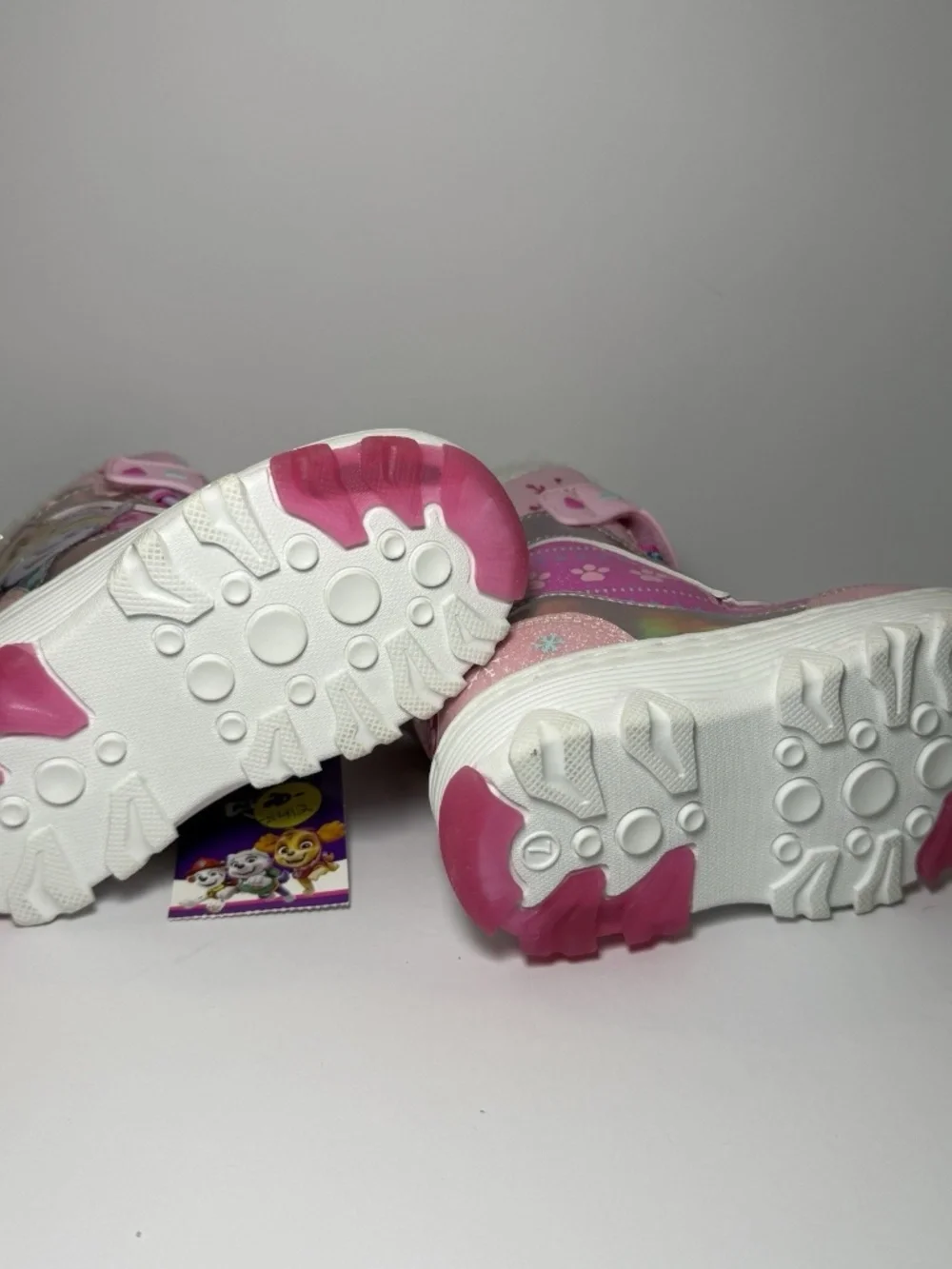 Girls Snowboots Paw Patrol Pink Dog Size 7 New with Tags Light Up Winter